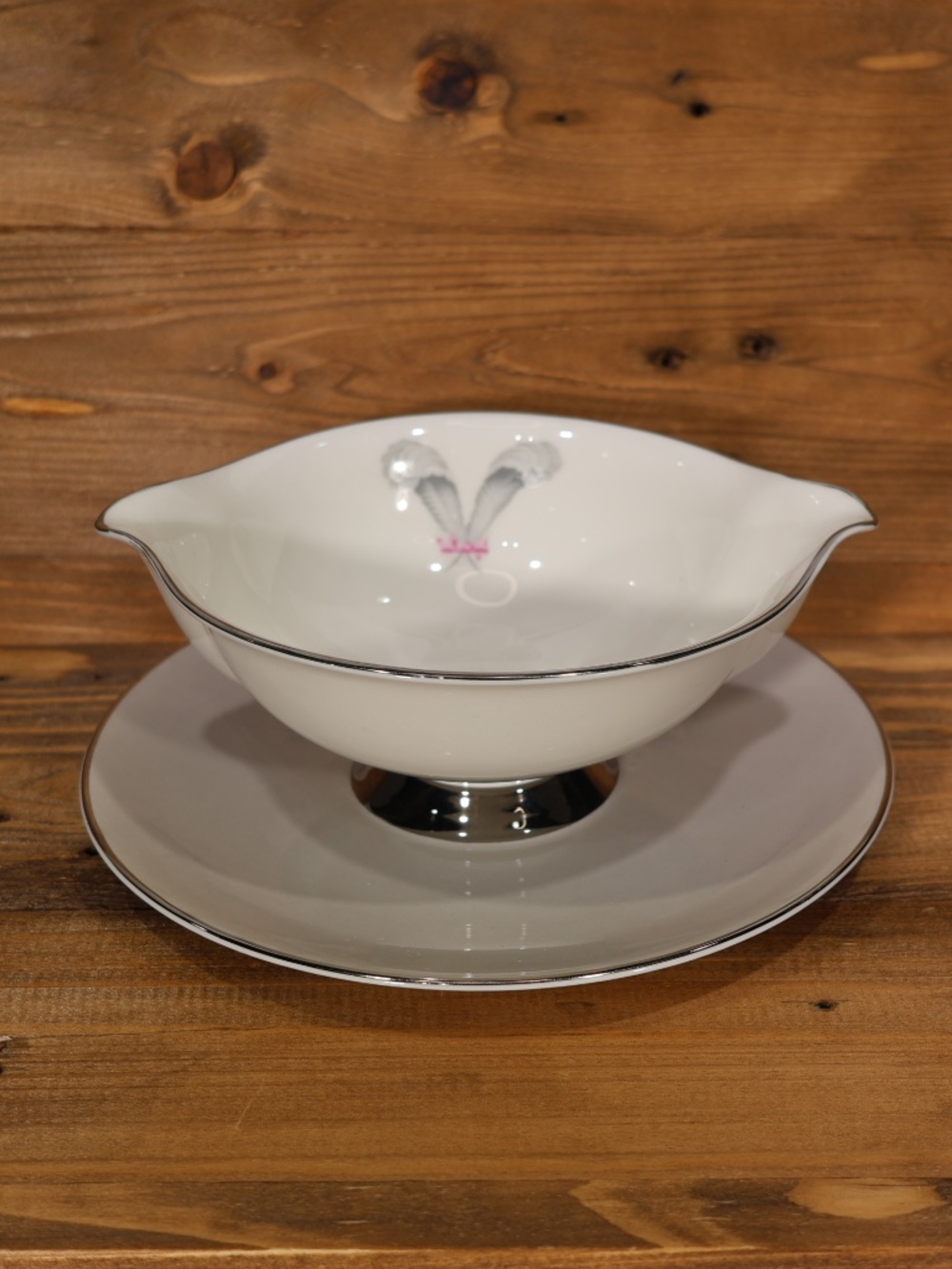 Syracuse China Coronet GRAVY BOAT With Attached Under Plate Made in America